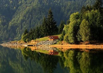 lacul Colibita