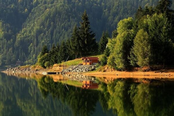 lacul Colibita