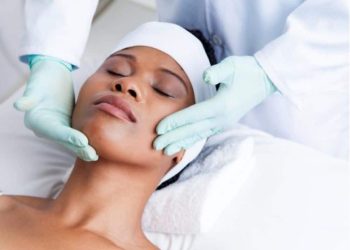 Tot ceea ce trebuie sa stii despre microneedling-ul facial