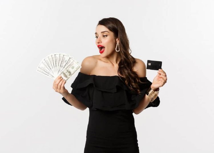 De ce multe femei apelează în prezent la promovarea pe OnlyFans?