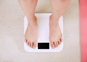 Neadevăruri pe care trebuie să le ignori când urmezi o dietă