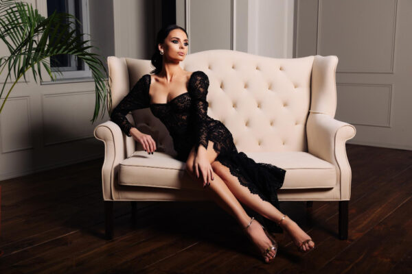 Cum să te îmbraci elegant pentru ocazii speciale