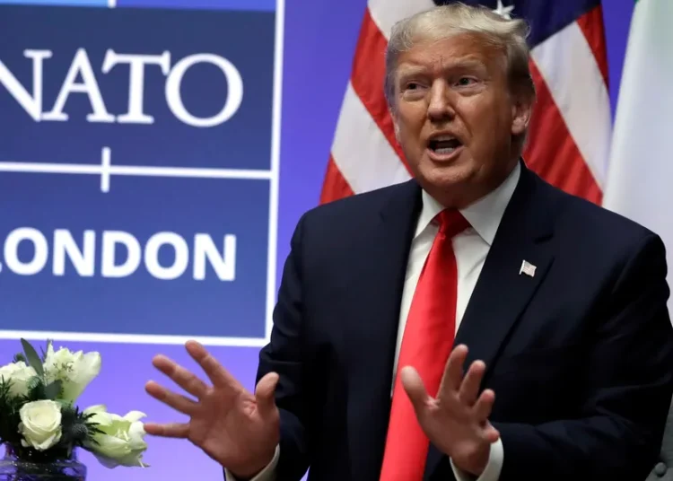 Trump întoarce spatele NATO. O să apere doar dacă sunt atacate statele care cheltuie 5% din PIB