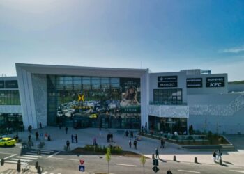 S-a deschis Mall Moldova, cel mai mare mall din zona Moldovei și singurul mall super-regional din afara Bucureștiului