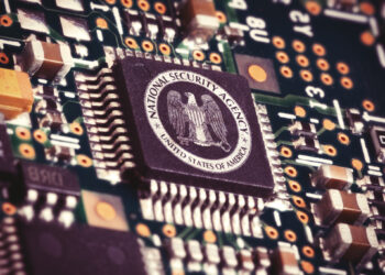 Trump i-a demis pe directorii NSA