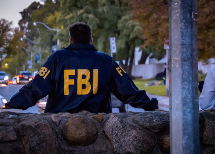 Judecătoare din SUA, arestată de FBI. Ea este acuzată că a protejat un imigrant de agenții federali