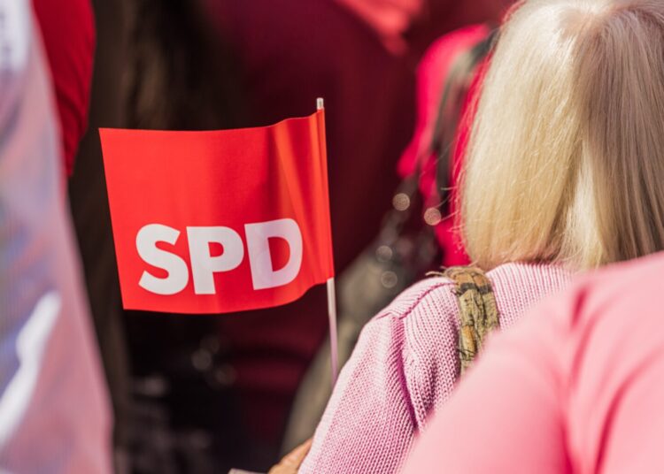 Stânga din Germania sabotează apărarea Europei