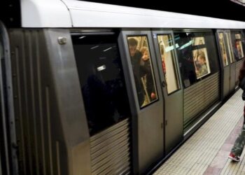 Incident la metrou – Staţiile Lujerului şi Gorjului au fost evacuate