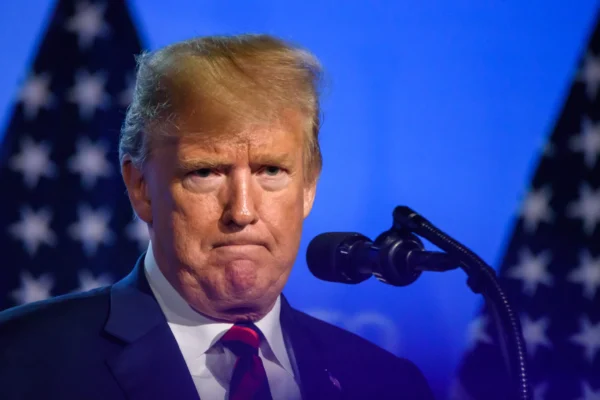 Termenul care l-a luat prin suprindere pe Trump în fața presei. Președintele, furios că nimeni nu l-a avertizat