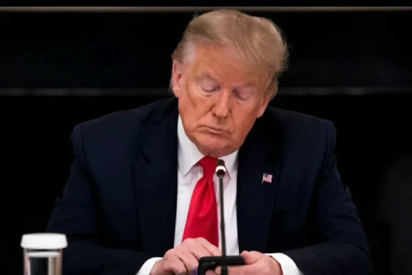 Reuniune de urgență la Casa Albă. Planul lui Trump pentru criza din Orient