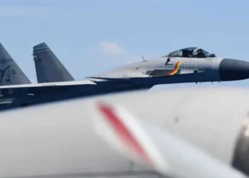 China, tactici rusești în Pacific. Un J-15 a trecut aproape de un avion japonez, la intimidare