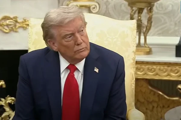 Trump nu exclude posibilitatea de a trimite trupe americane în Ucraina