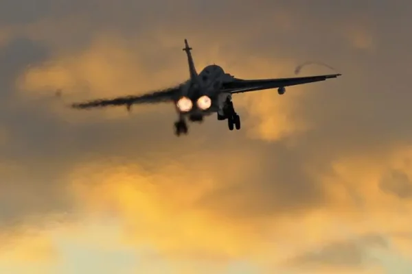 Avioane rusești au intrat în spațiul aerian al Estoniei, „o incursiune fără precedent de brutală”. Articolul 4 din Tratatul NATO, activat din nou / Polonia acuză și ea un nou incident de securitate