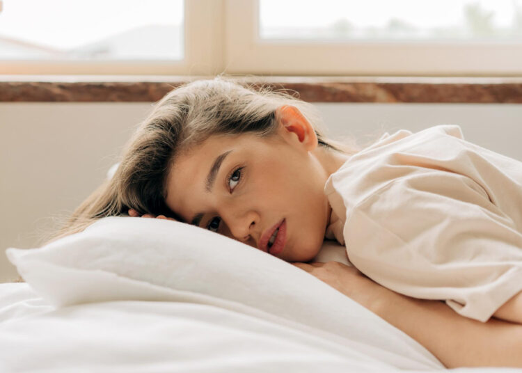 Ciclul menstrual neregulat: Cauze hormonale și implicații clinice