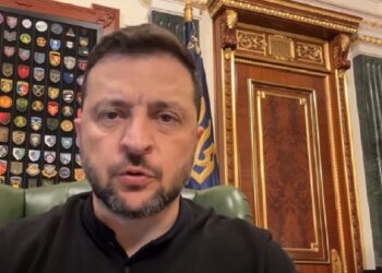 Zelenski convoacă liderii aliați la Paris