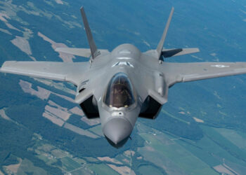 De ce a pornit Trump război contra lui Maduro? Avioane F-35 au neutralizat armata Venezuelei rapid