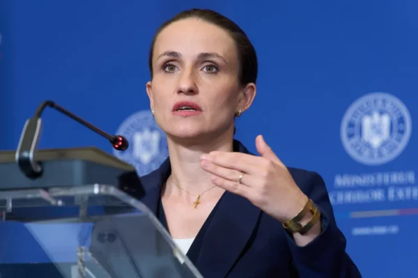 România a plătit peste 400.000 de dolari pentru chiria ambasadei din Libia, care nu mai există de 12 ani, spune Oana Țoiu